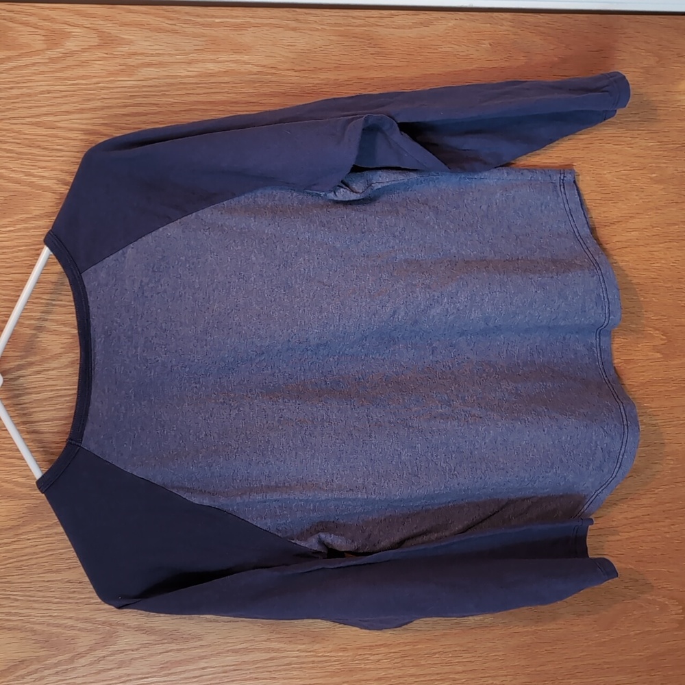 Blue long sleeve Mickey Mouse Jersey - unisex kids Size XL - Picture 2 of 5